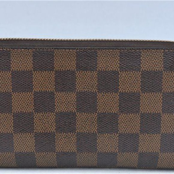 Louis Vuitton Zippy Wallet - Picture 4 of 17